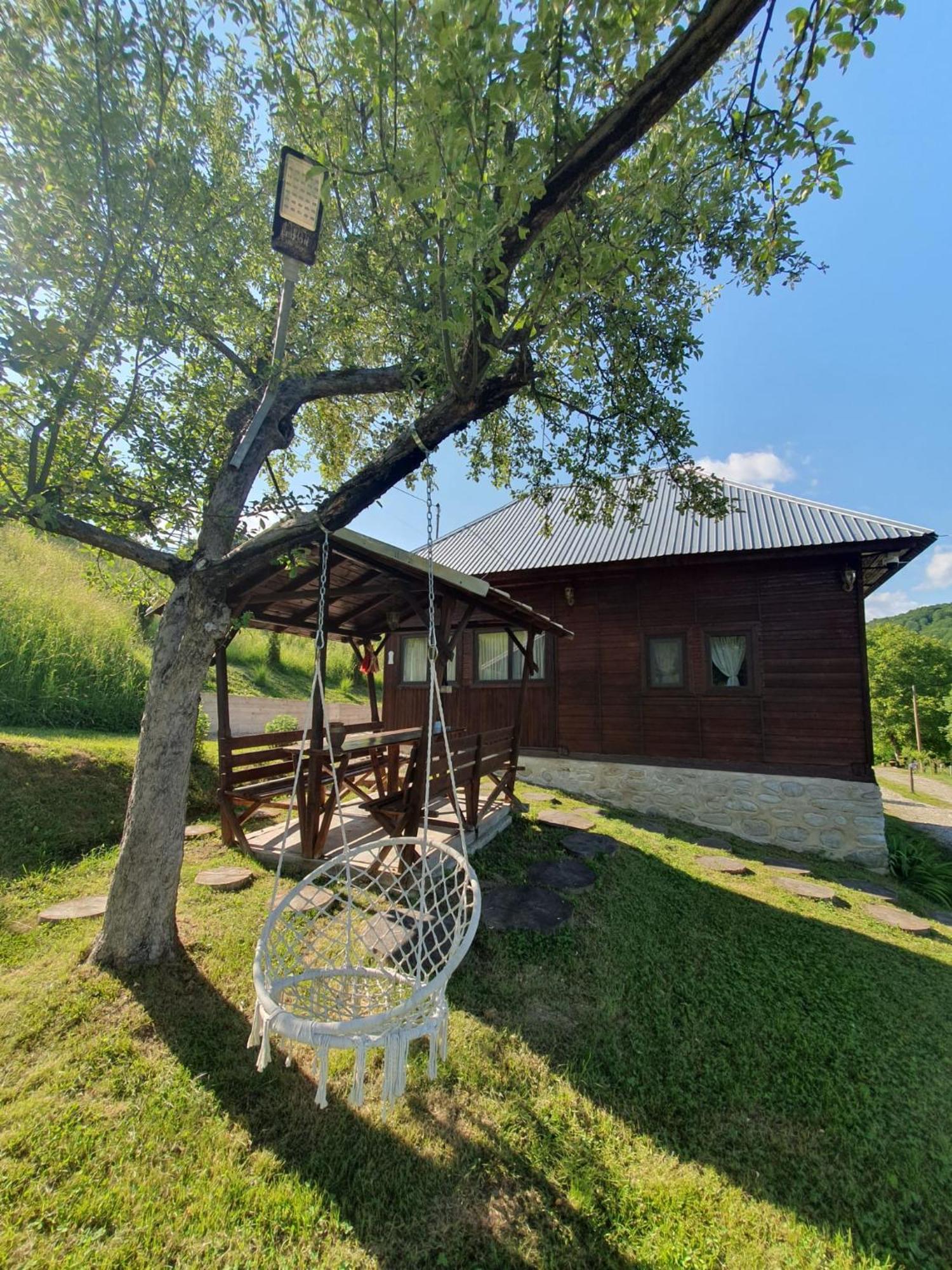 Cabana Valea Lui Mas Robaia Eksteriør billede